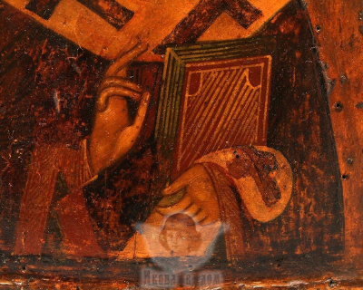 Старинная живописная икона «Святой Николай Чудотворец», Поволжье, начало 19 века
